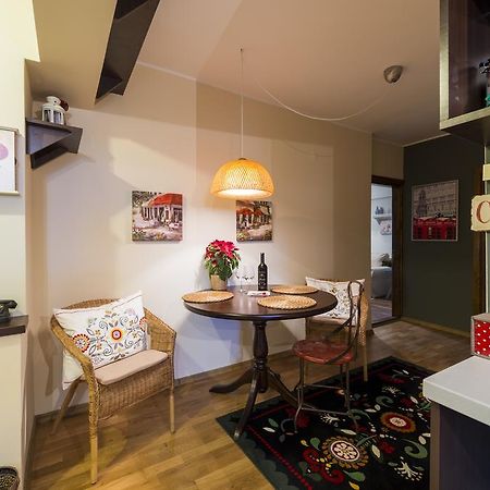 アルバ・ユリアAlba Houseアパートメント 部屋 写真